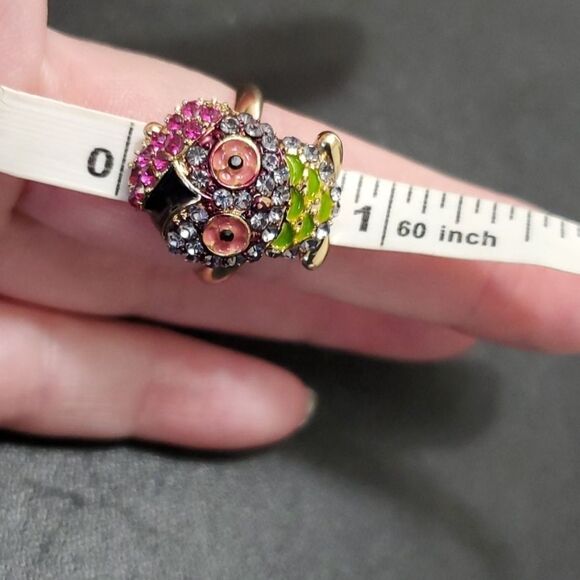 Gold tone colorful skull ring - Picture 7 of 9